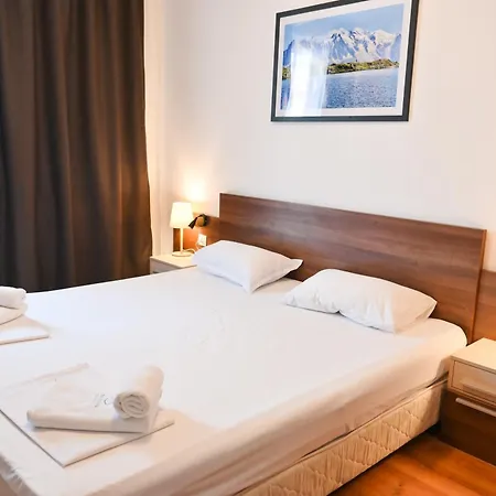 Apartamento Cozy Flat With Pool & Mountain Views, Near Gondola By Flat Mаnаger