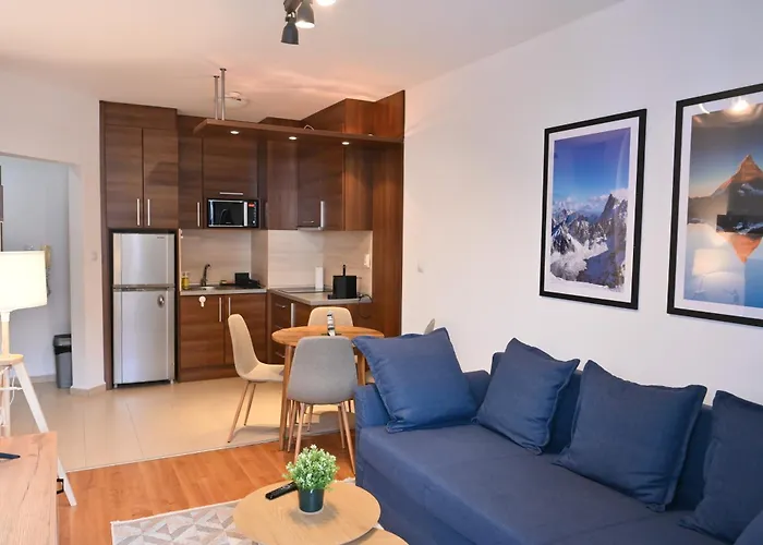 Cozy Flat With Pool & Mountain Views, Near Gondola By Flat Mаnаger Apartament *